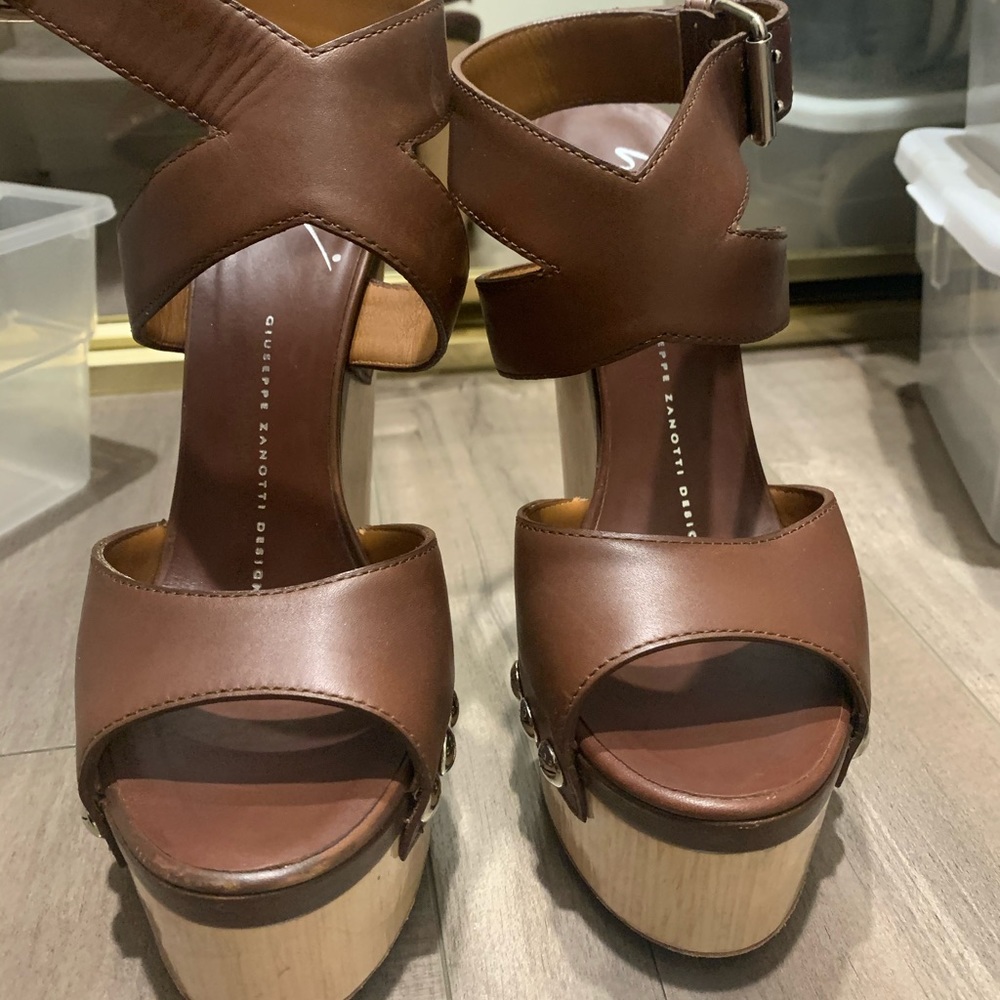 Giuseppe Zanotti heels - Picture 3 of 4